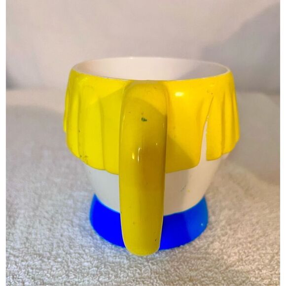 Vintage Circus Clown Yellow Hair Mug Ringling Bros Plastic Mug Cup - Picture 3 of 10